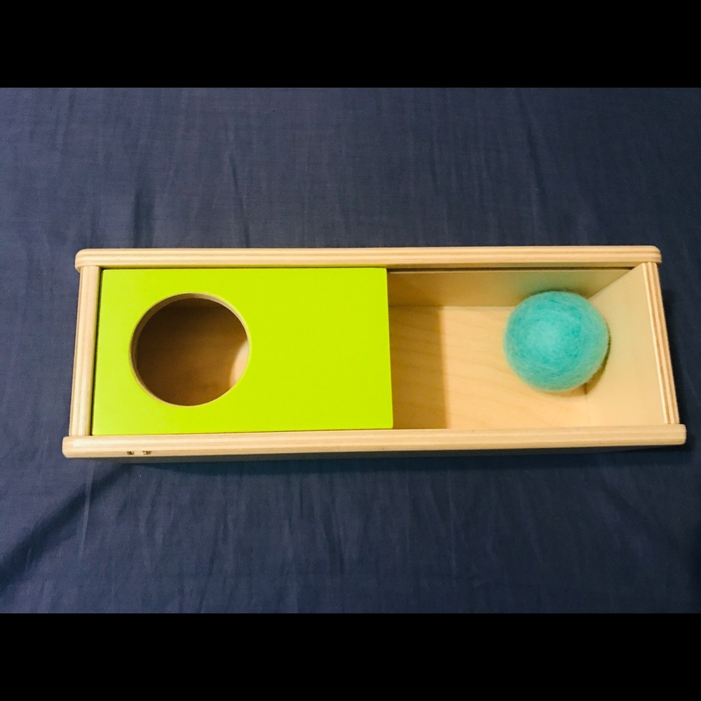 Lovevery Sliding Top Box